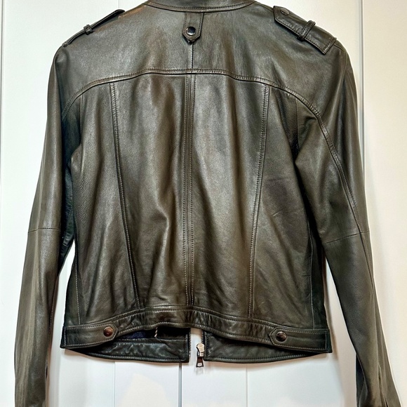 Women's  Banana Republic Gray Leather Zip Up Moto Style Jacket Sz S - Picture 2 of 4